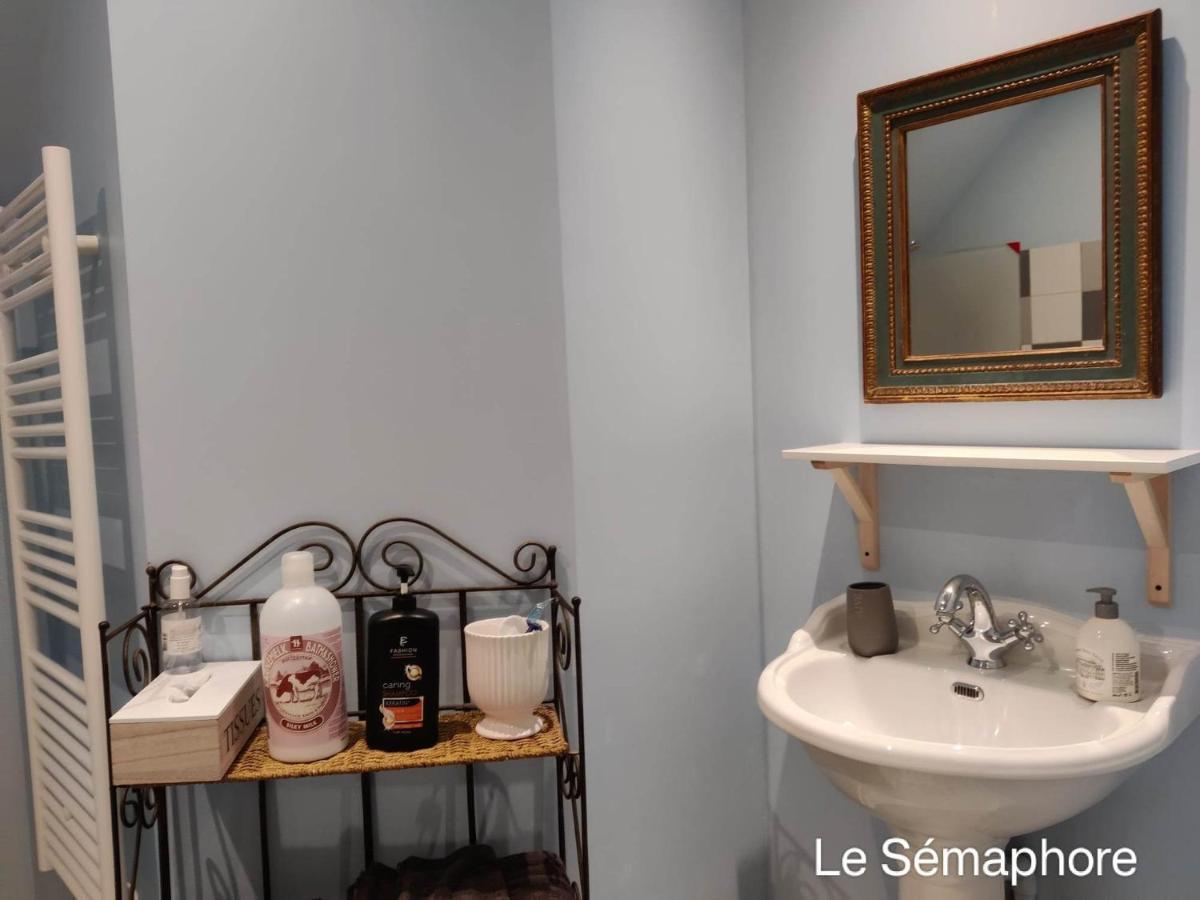Du Cote De Chez Swann 1 Bed and Breakfast Trouville-sur-mer Exteriör bild