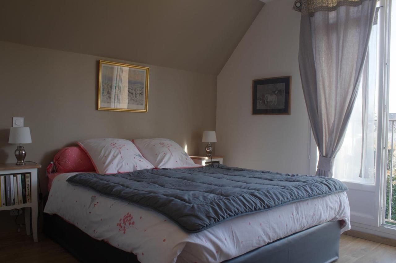 Du Cote De Chez Swann 1 Bed and Breakfast Trouville-sur-mer Exteriör bild