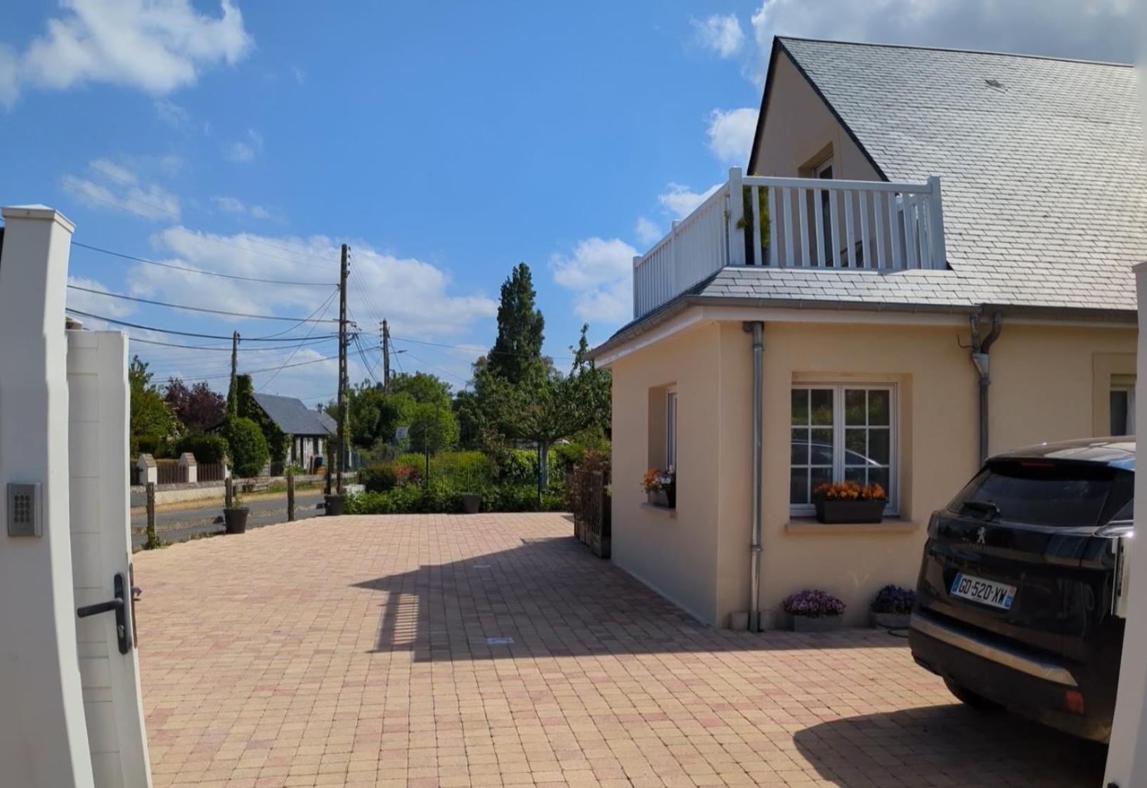 Du Cote De Chez Swann 1 Bed and Breakfast Trouville-sur-mer Exteriör bild